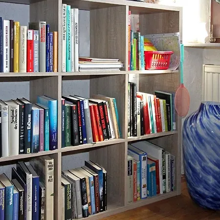 Апартаменты Waldstrasse Вальдсассен