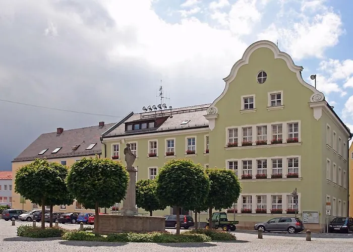 Waldstrasse *